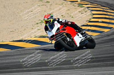 media/Mar-25-2024-Moto Forza (Mon) [[8d4319bd68]]/2-Advanced Group/Session 2 (Turns 9 and 10)/